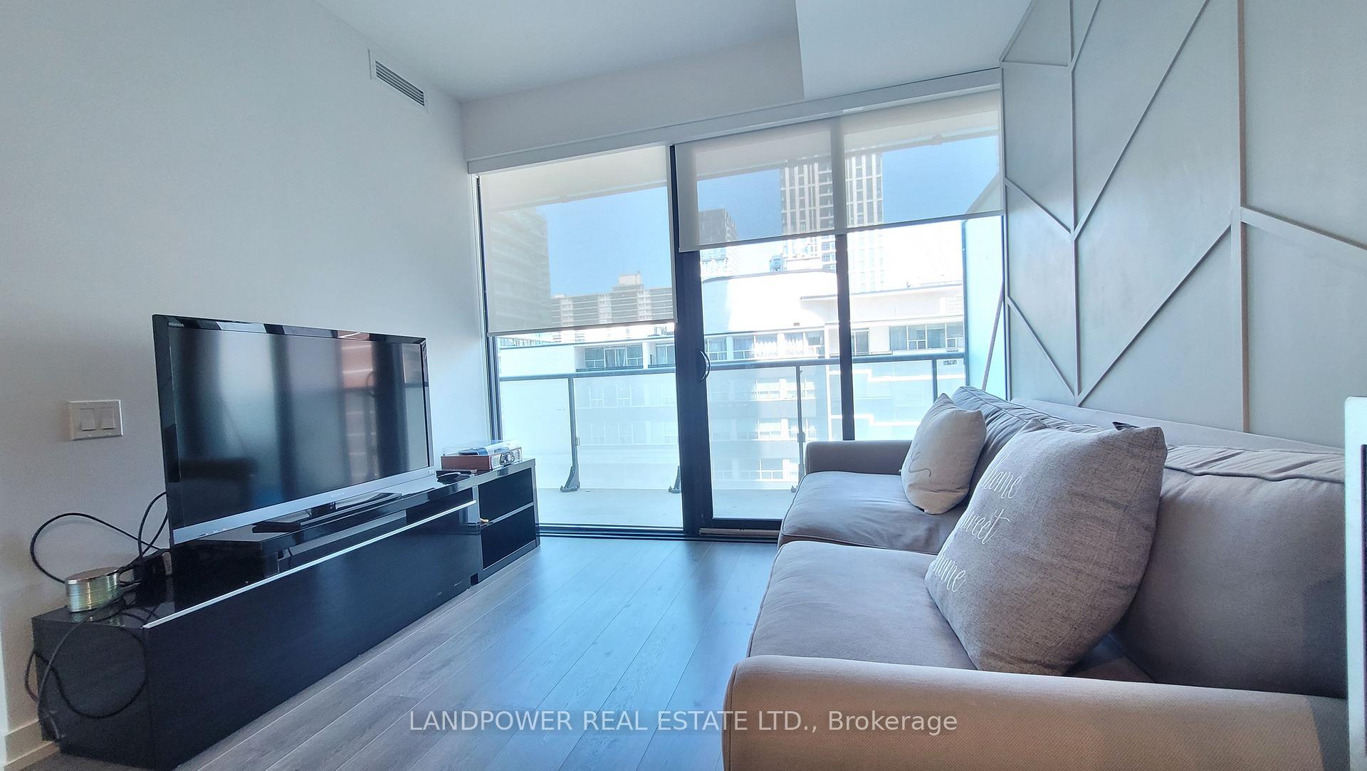 Photo 10 of Unit 607, 161 Roehampton Avenue, Toronto, Mount Pleasant West — HOMEH