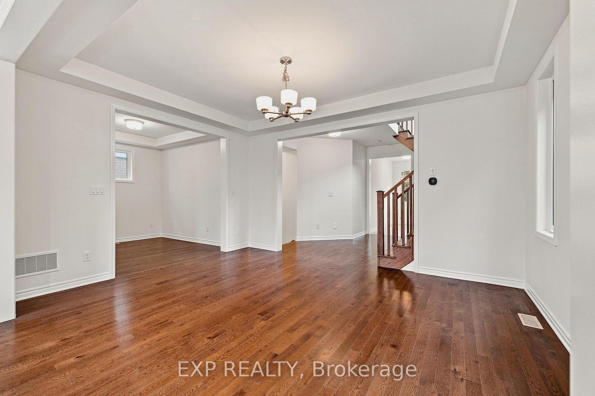 Photo 7 of 264 Ridge Road, Cambridge, Silver Heights — HOMEH