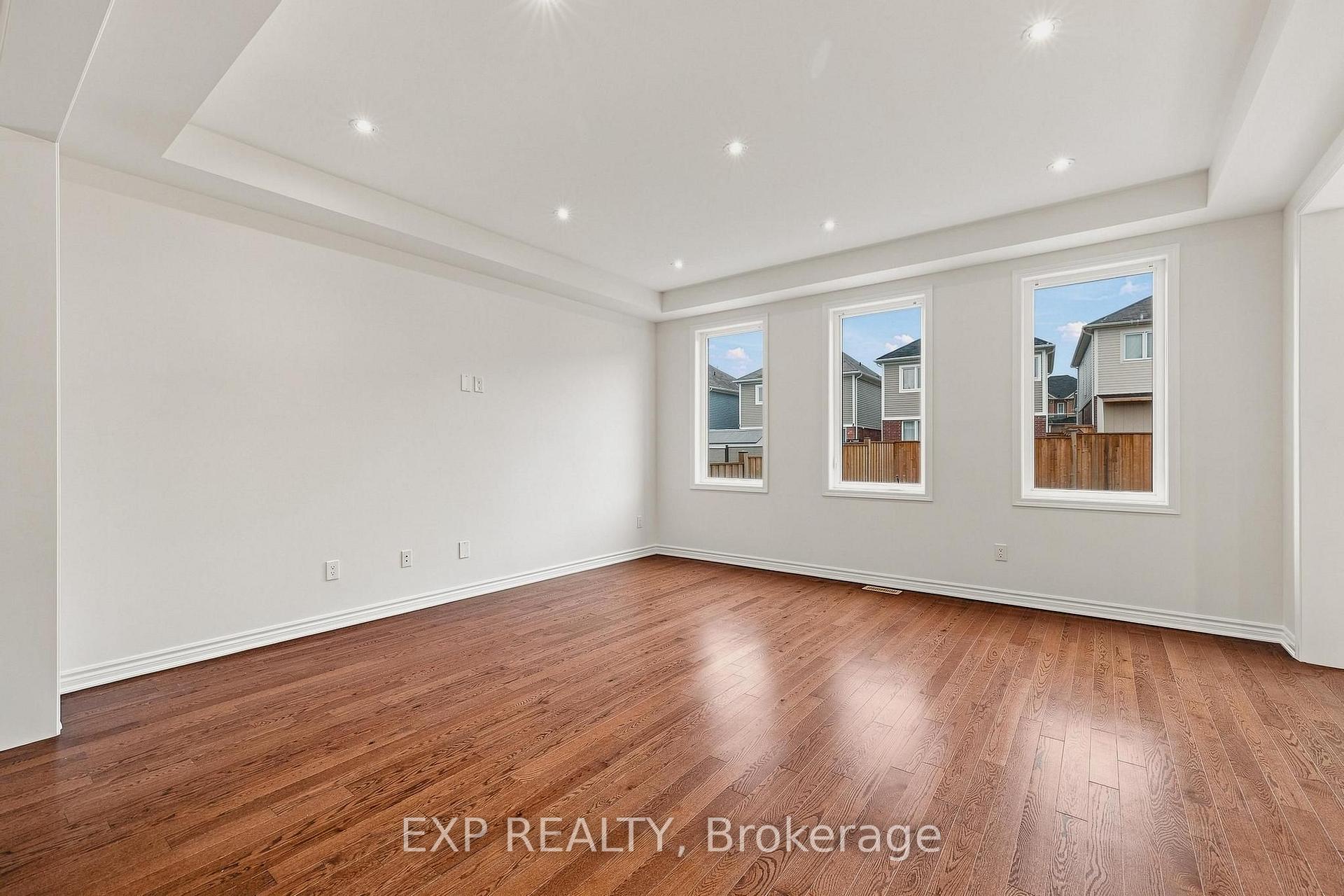 Photo 12 of 264 Ridge Road, Cambridge, Silver Heights — HOMEH