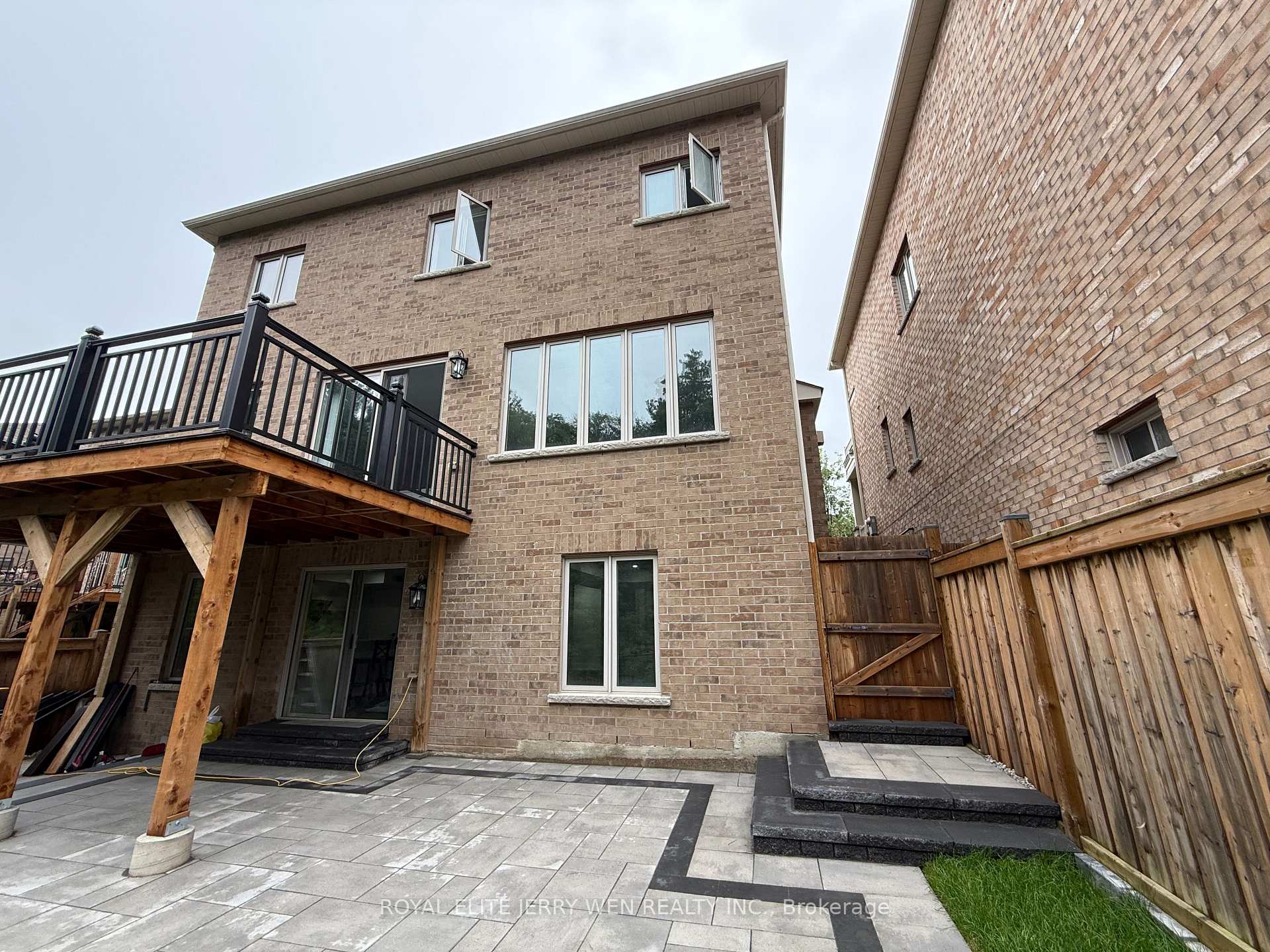 Photo 11 of Unit Basement, 222 Butternut Ridge Trail, Aurora, Aurora Estates — HOMEH