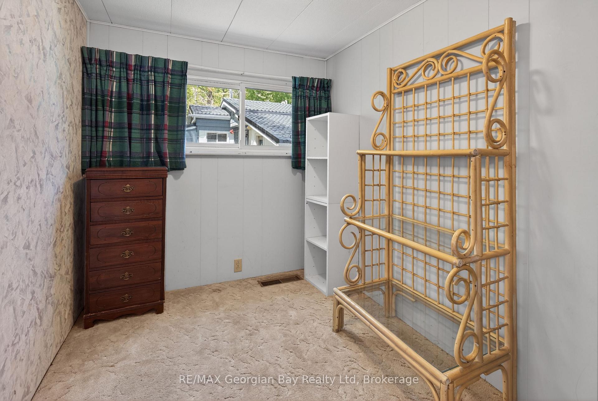 Photo 13 of Unit 28, 525 Midland Point Road, Midland — HOMEH