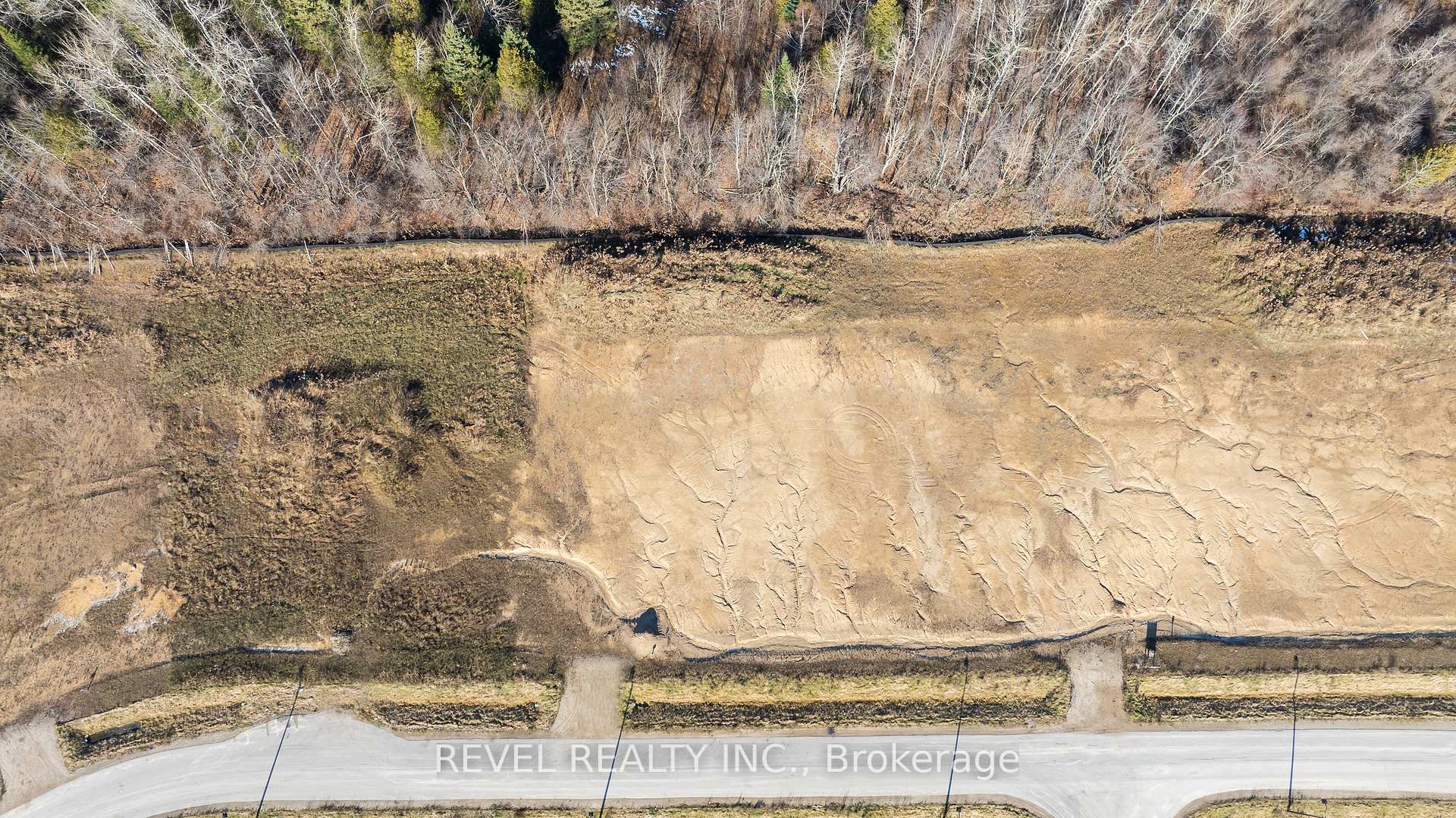 Photo 4 of 16 Private Berry Drive, Amaranth, Rural Amaranth — HOMEH