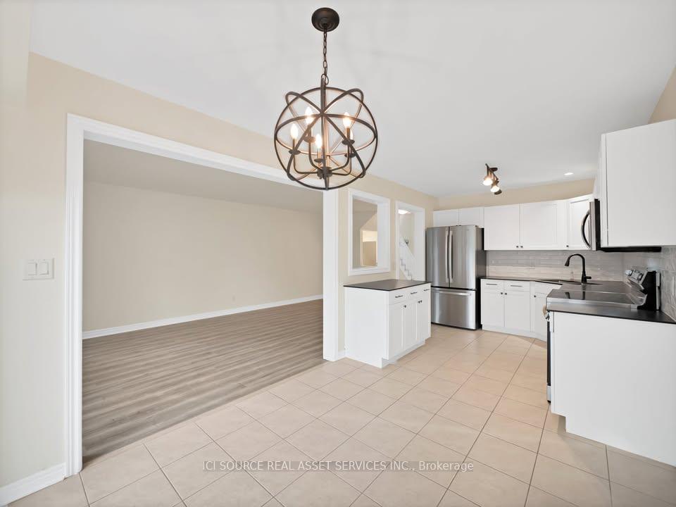 Photo 6 of 174 Mcbride Avenue, St. Catharines, Rykert/Vansickle — HOMEH