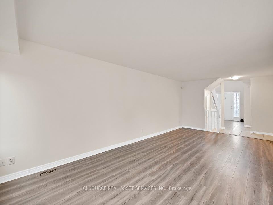 Photo 11 of 174 Mcbride Avenue, St. Catharines, Rykert/Vansickle — HOMEH