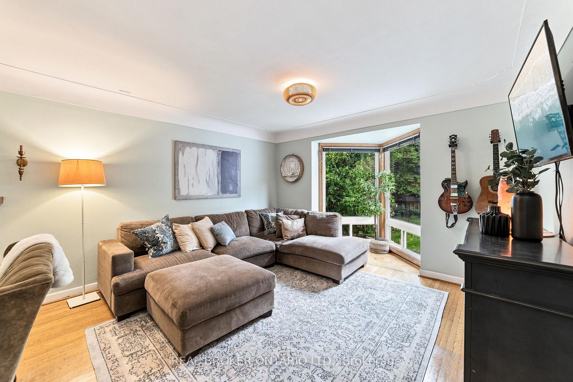 Photo 5 of 177 York Road, Hamilton, Dundas — HOMEH