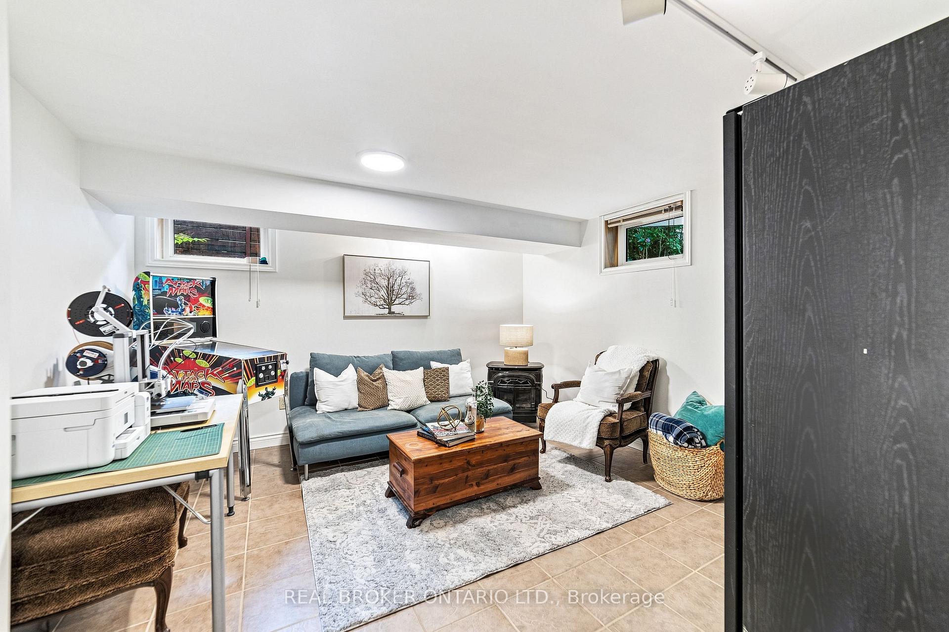 Photo 15 of 177 York Road, Hamilton, Dundas — HOMEH
