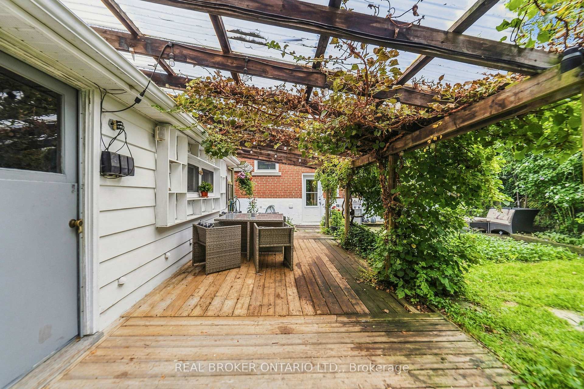 Photo 23 of 177 York Road, Hamilton, Dundas — HOMEH