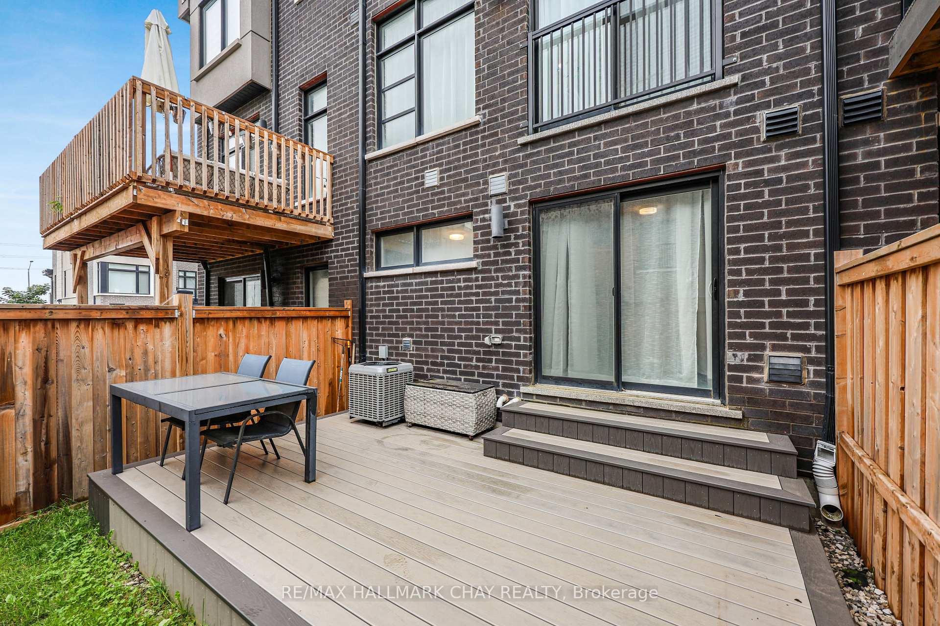 Photo 35 of 2526 Castlegate Crossing, Pickering, Duffin Heights — HOMEH