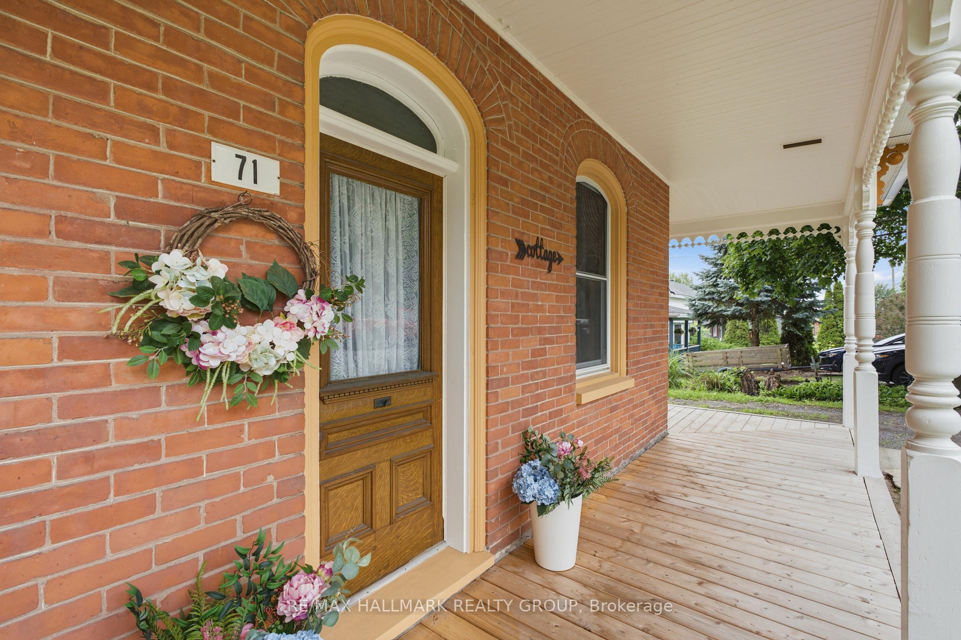 Photo 2 of 71 Union Street, Champlain, Vankleek Hill — HOMEH