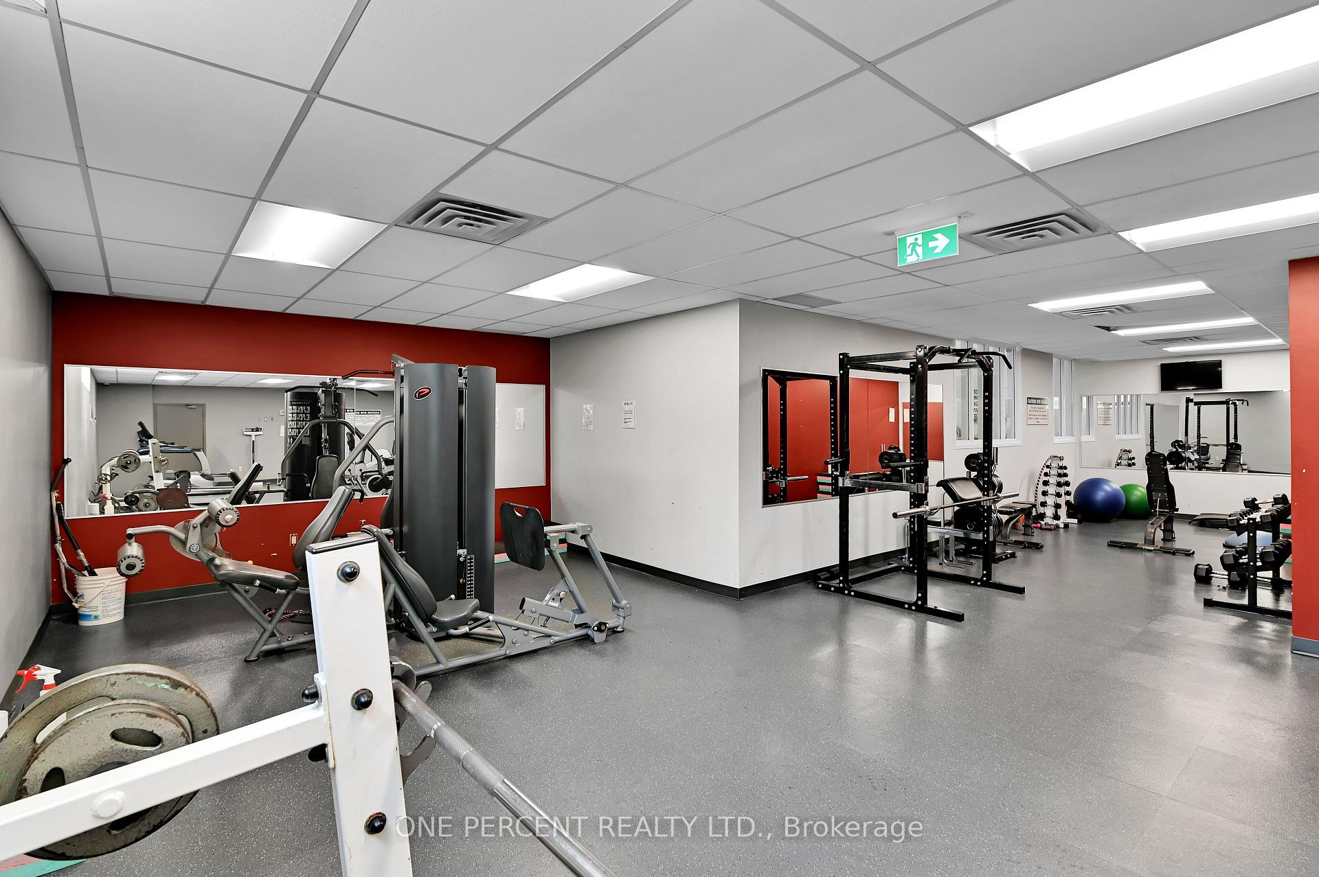 Photo 37 of Unit 204, 250 Brittany Drive, Ottawa, Viscount Alexander Park — HOMEH