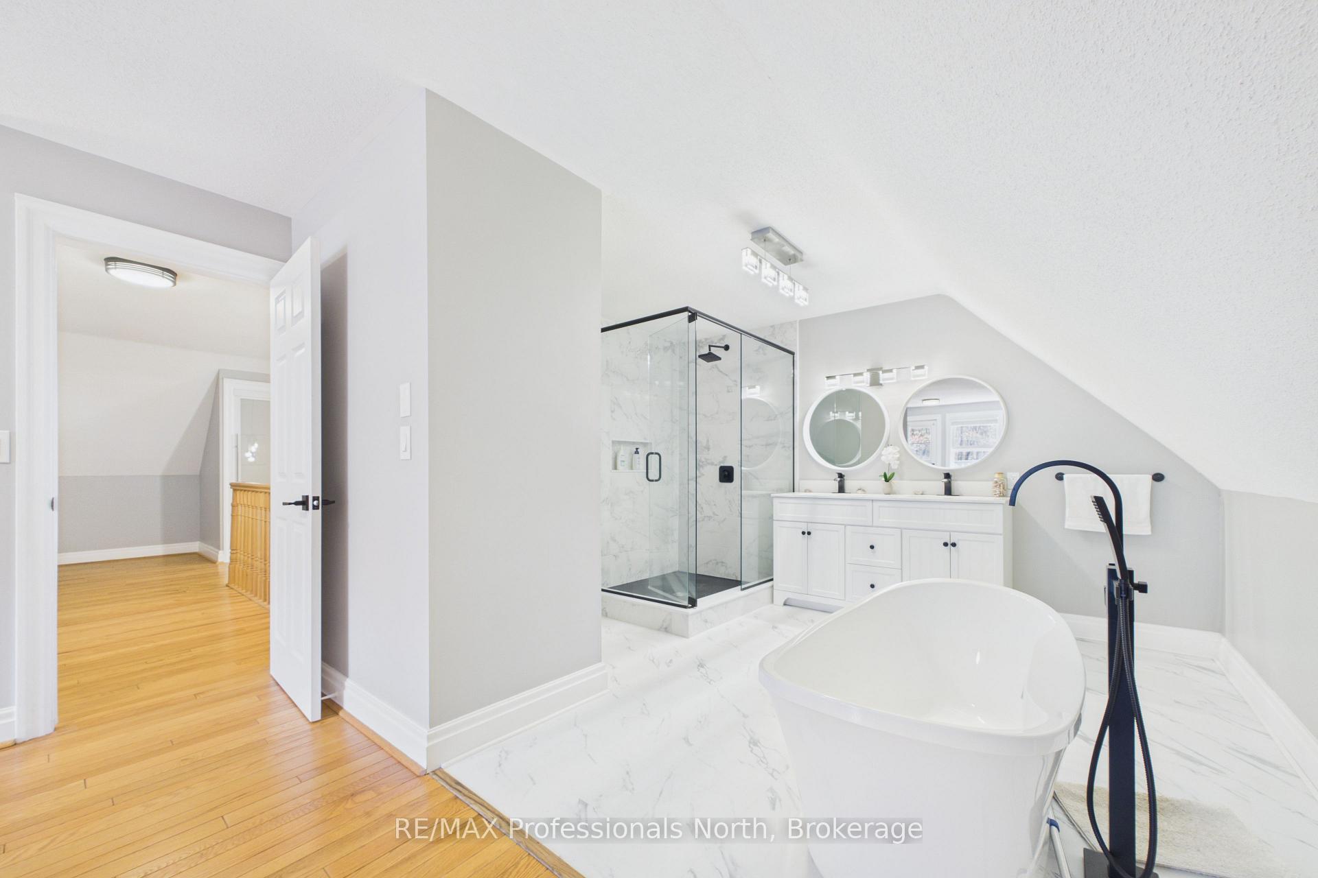 Photo 23 of 1196 Ravenscliffe Road, Huntsville, Chaffey — HOMEH