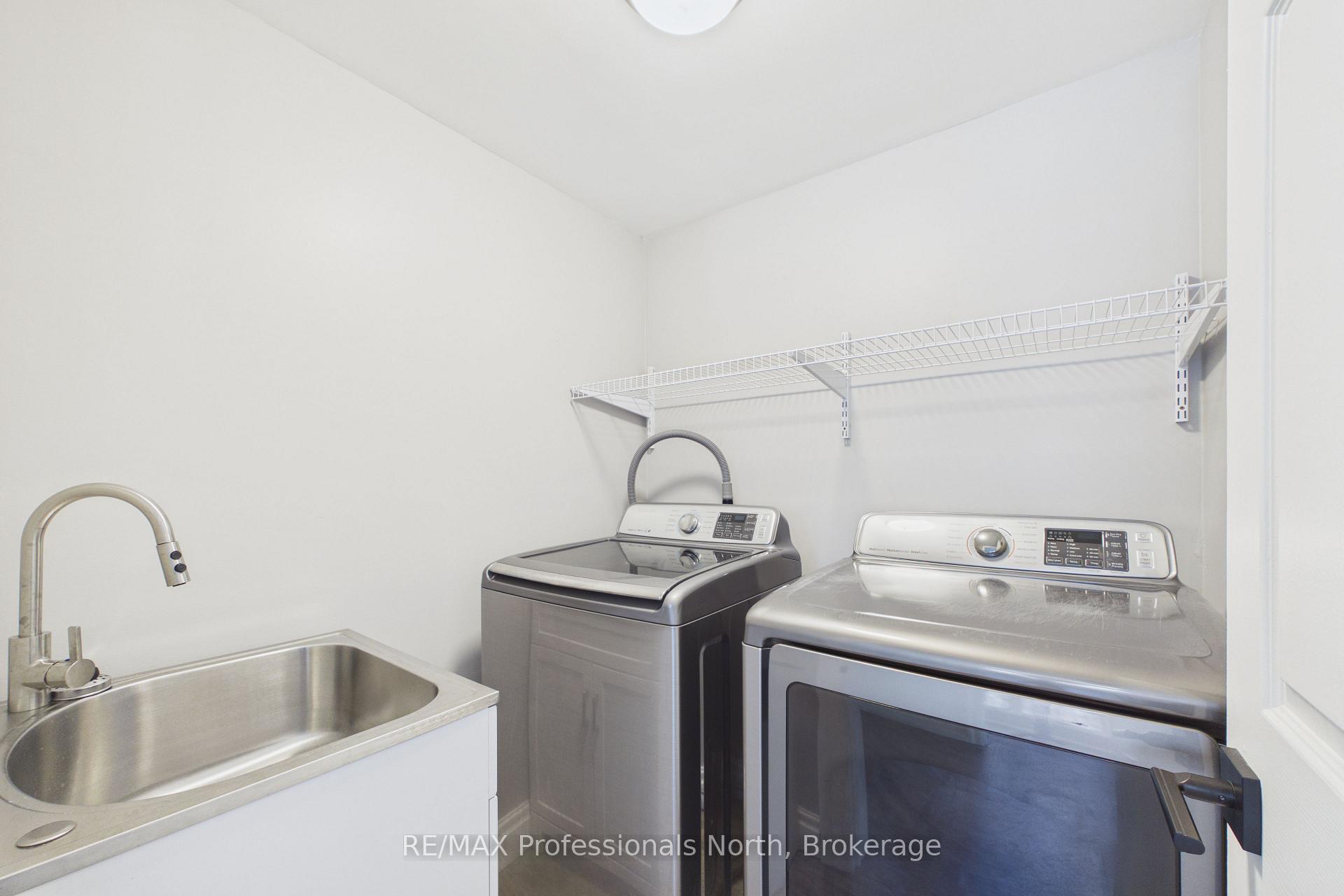 Photo 39 of 1196 Ravenscliffe Road, Huntsville, Chaffey — HOMEH
