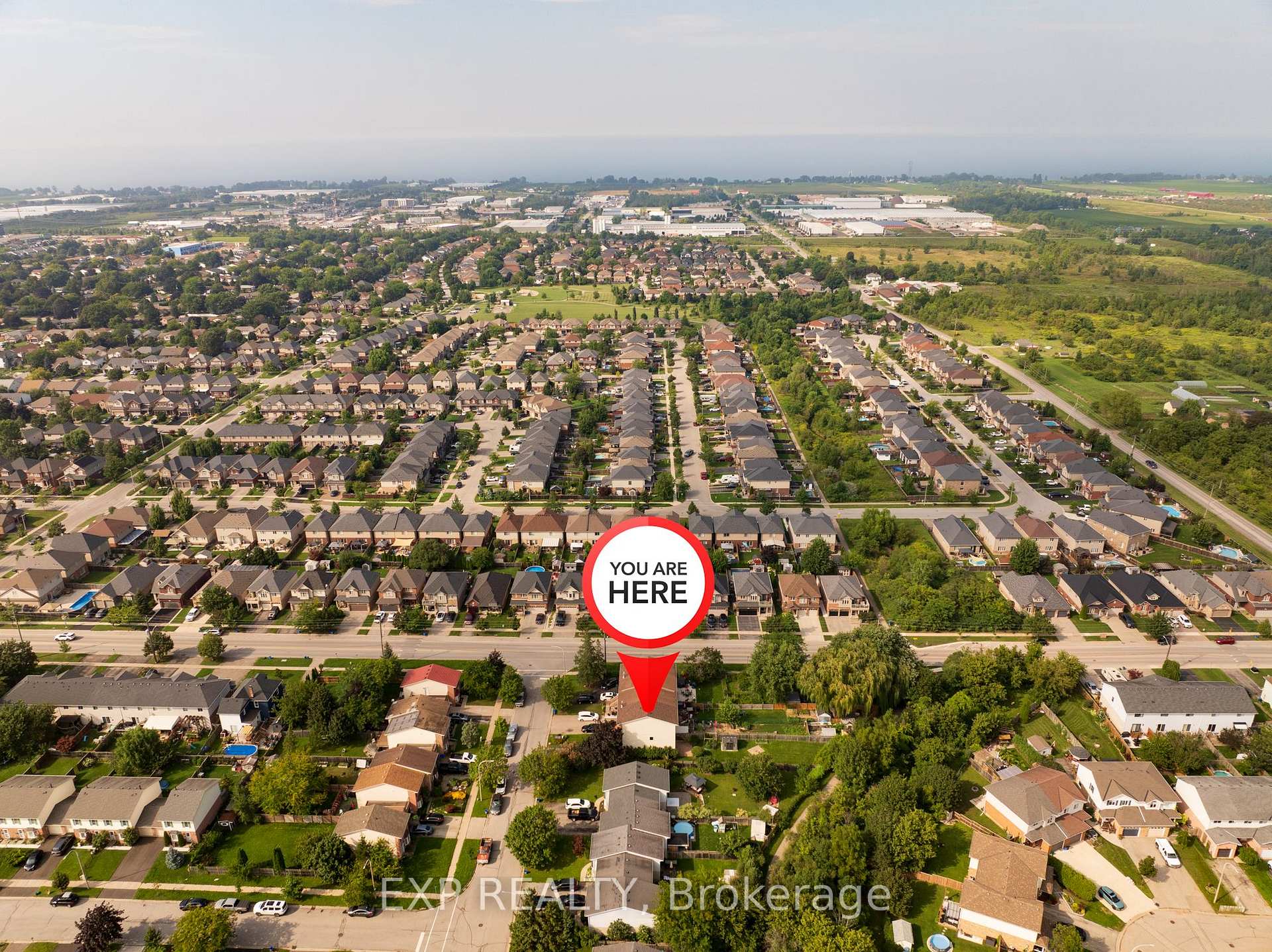 Photo 4 of 4385 Henry Avenue, Lincoln, Beamsville — HOMEH