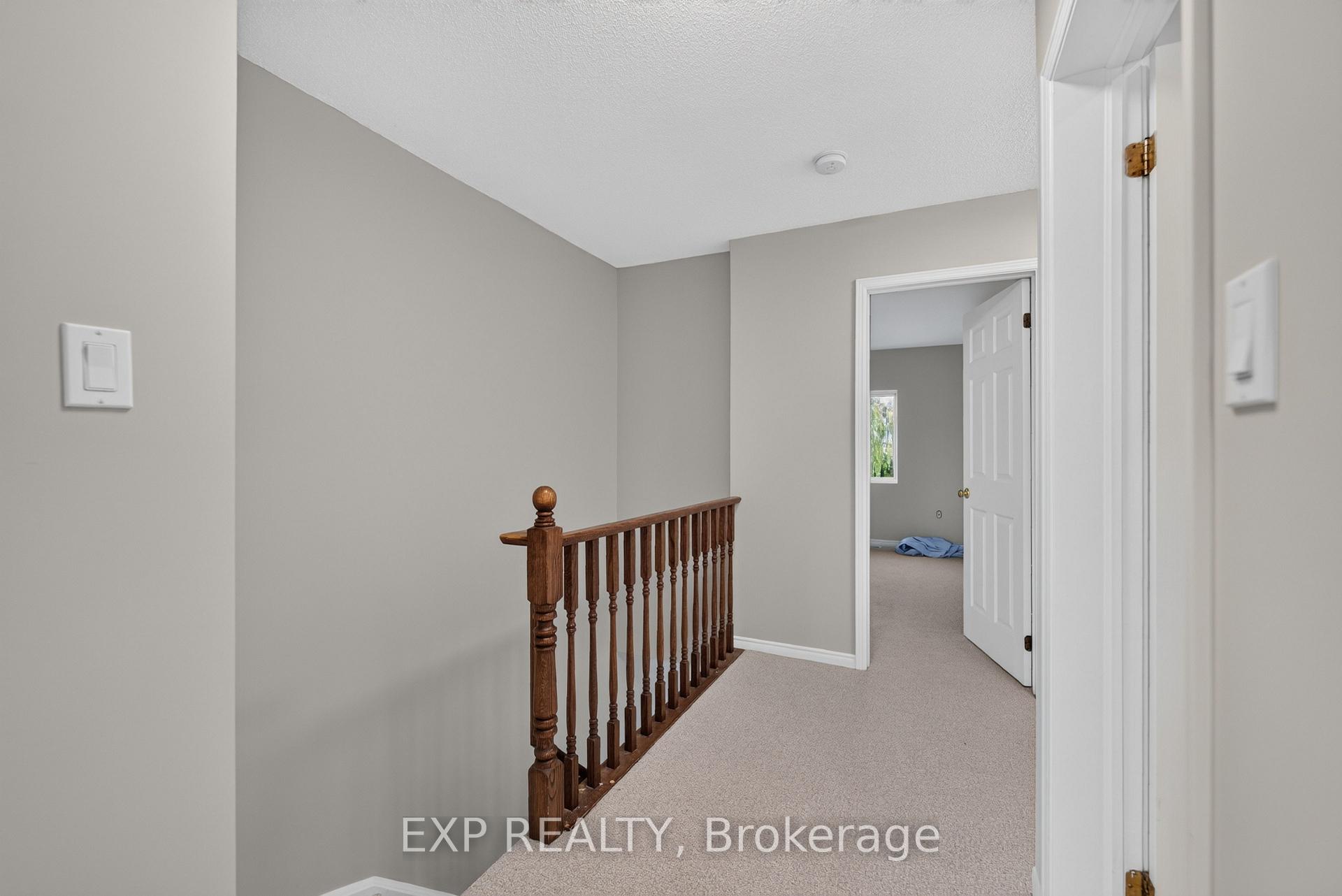Photo 15 of 4385 Henry Avenue, Lincoln, Beamsville — HOMEH