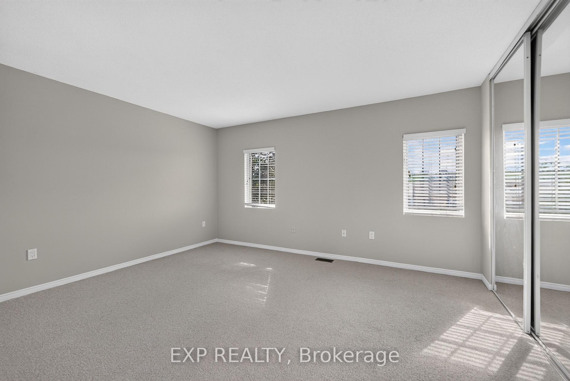 Photo 17 of 4385 Henry Avenue, Lincoln, Beamsville — HOMEH