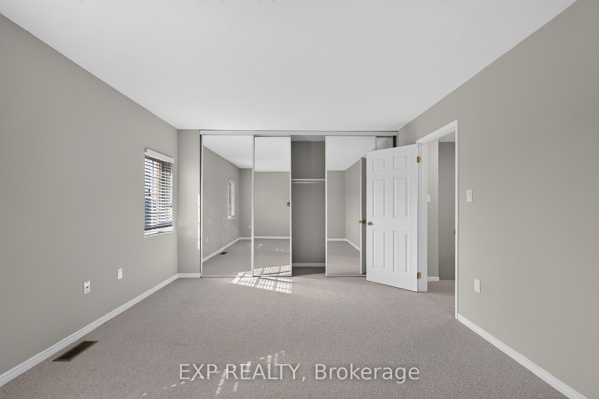 Photo 19 of 4385 Henry Avenue, Lincoln, Beamsville — HOMEH