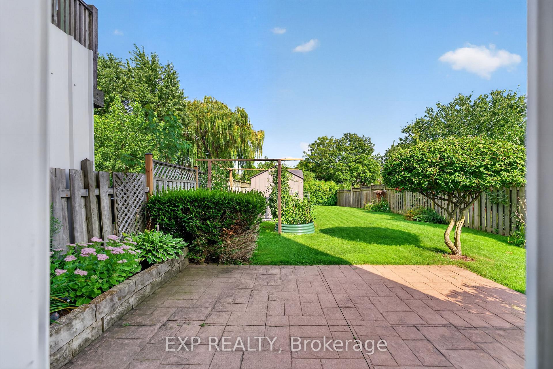 Photo 32 of 4385 Henry Avenue, Lincoln, Beamsville — HOMEH