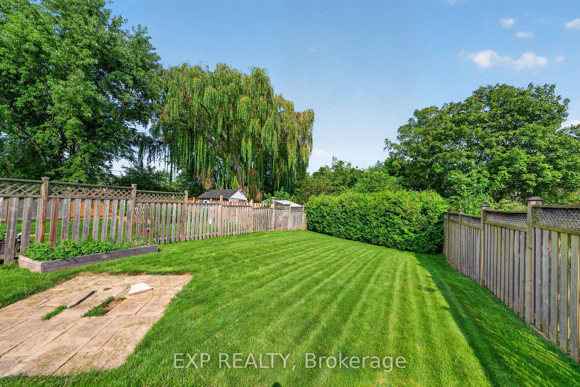 Photo 35 of 4385 Henry Avenue, Lincoln, Beamsville — HOMEH