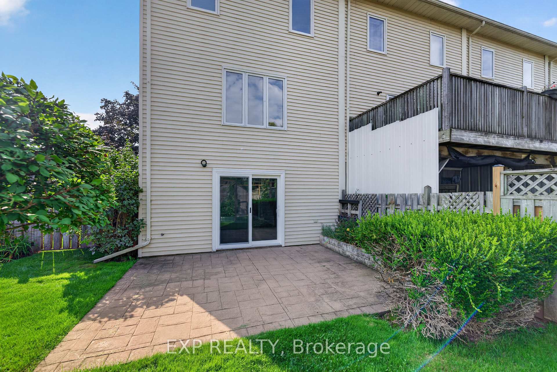 Photo 36 of 4385 Henry Avenue, Lincoln, Beamsville — HOMEH