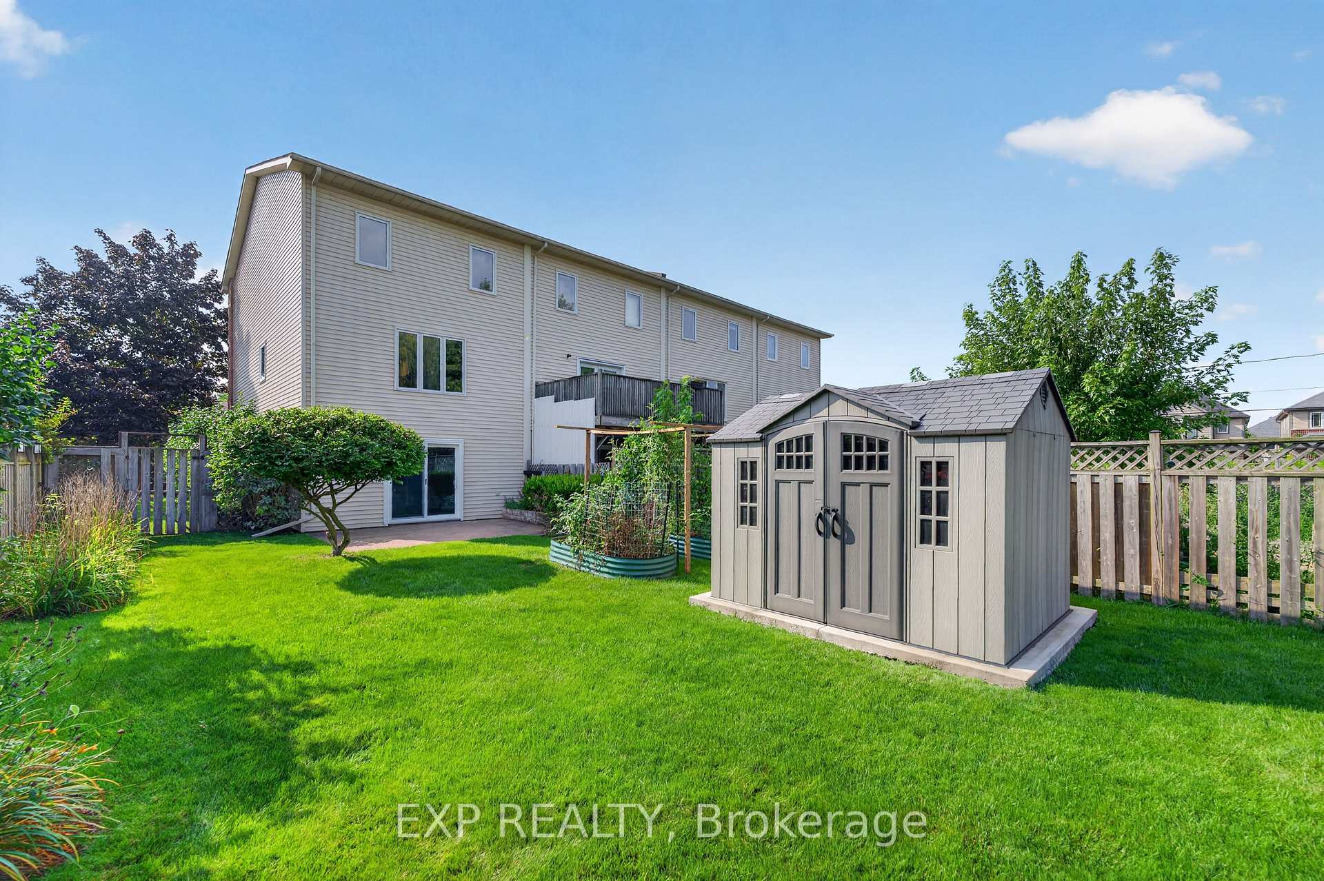 Photo 37 of 4385 Henry Avenue, Lincoln, Beamsville — HOMEH