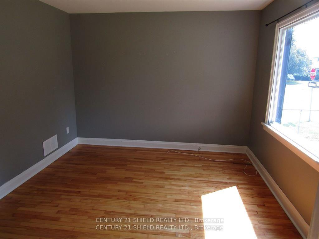 Photo 7 of 513 Fourth Street E, Cornwall, Cornwall — HOMEH
