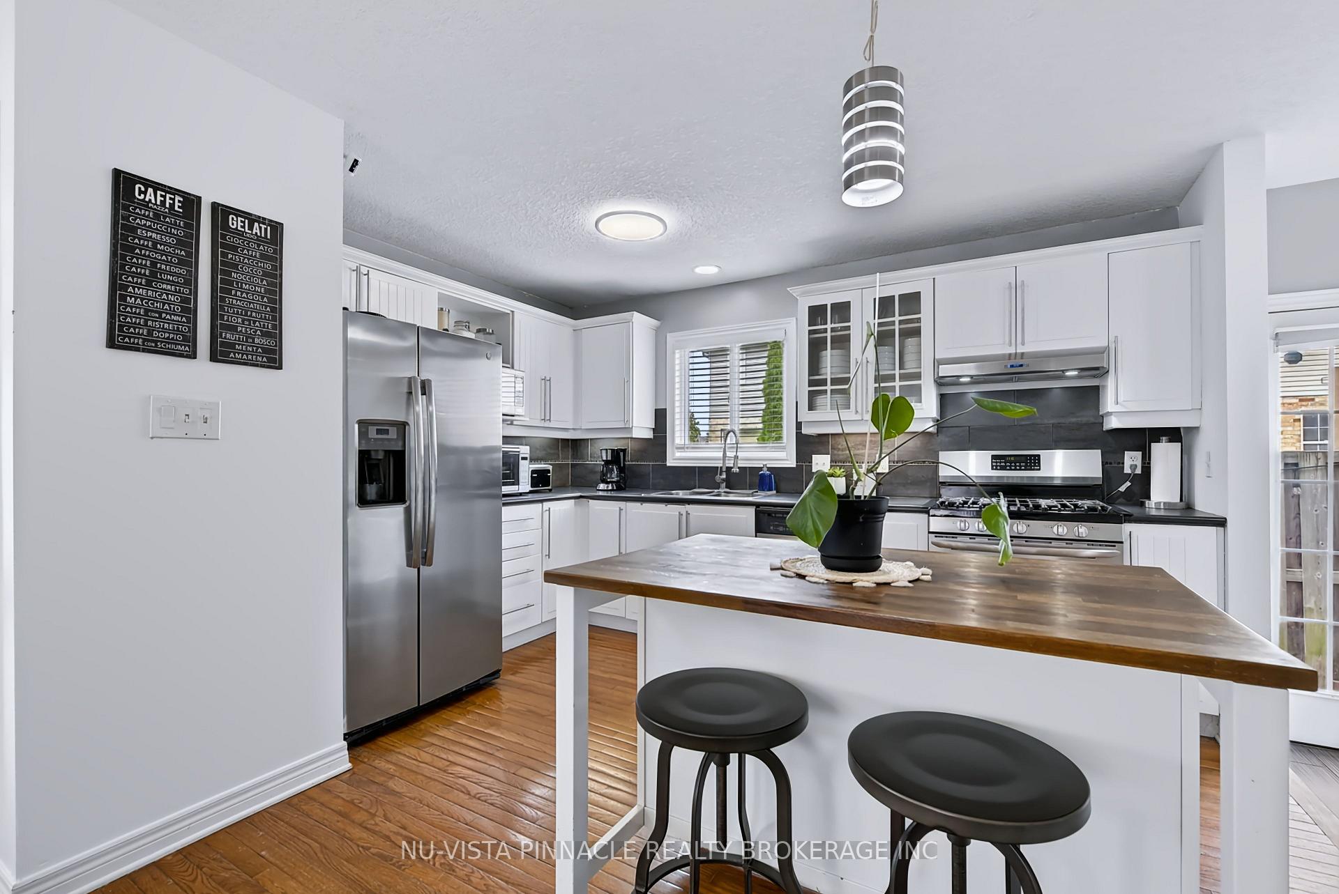 Photo 14 of 2871 Meadowgate Boulevard, London, South U — HOMEH
