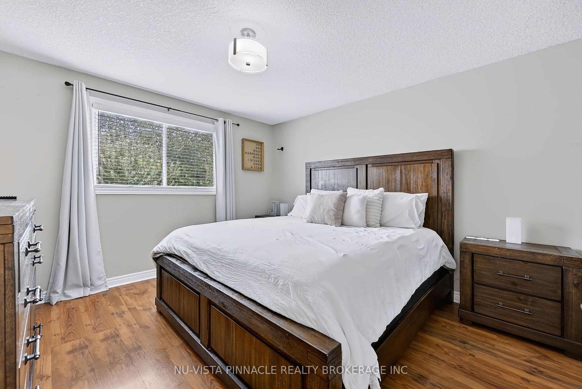 Photo 22 of 2871 Meadowgate Boulevard, London, South U — HOMEH