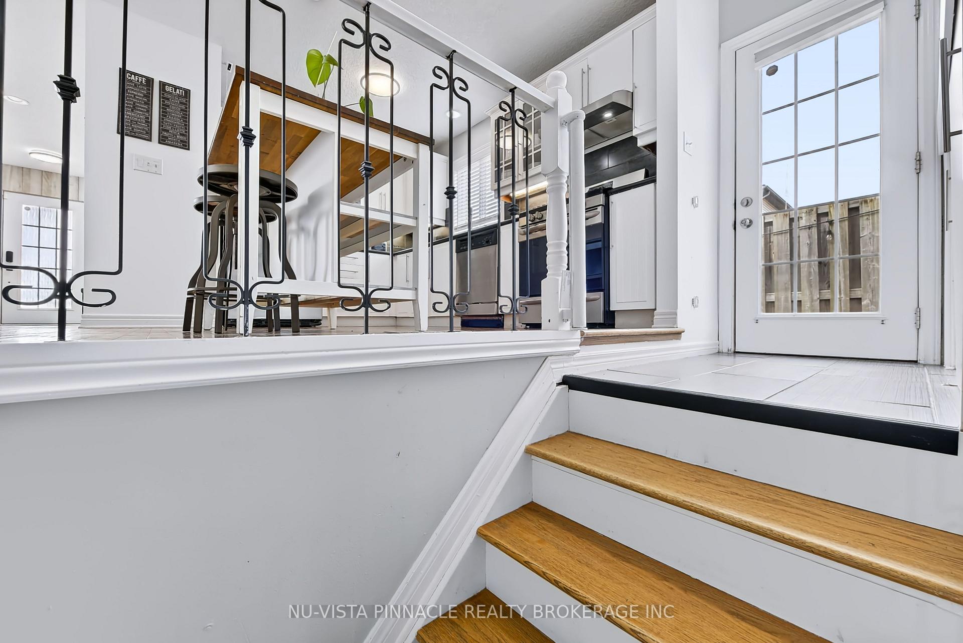 Photo 26 of 2871 Meadowgate Boulevard, London, South U — HOMEH