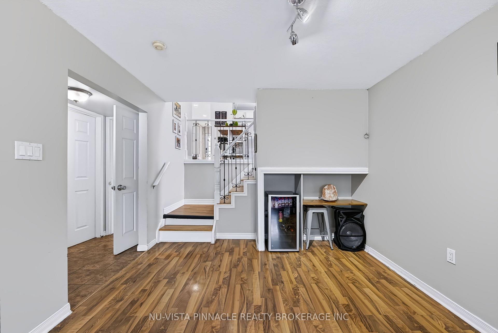 Photo 27 of 2871 Meadowgate Boulevard, London, South U — HOMEH