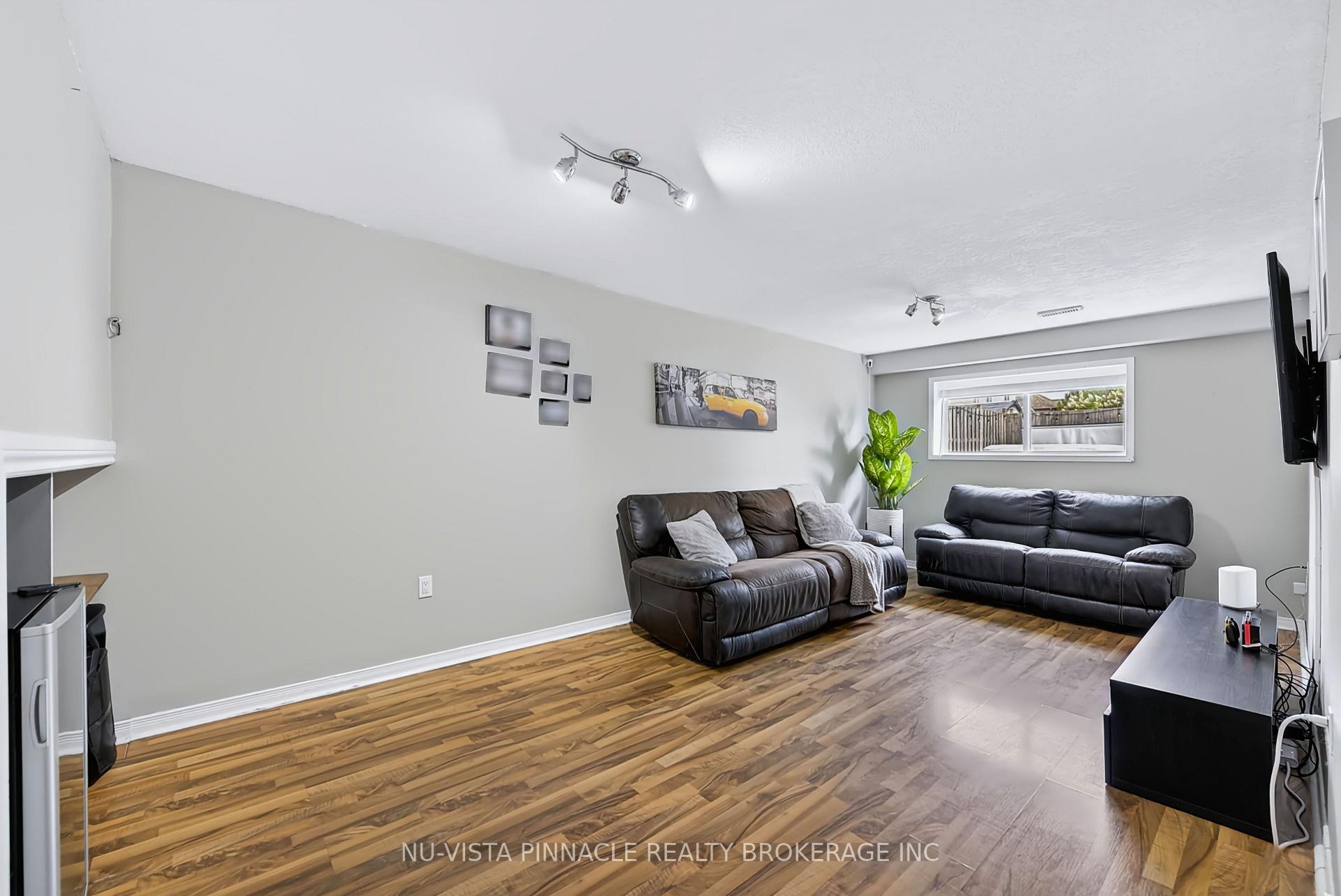 Photo 28 of 2871 Meadowgate Boulevard, London, South U — HOMEH