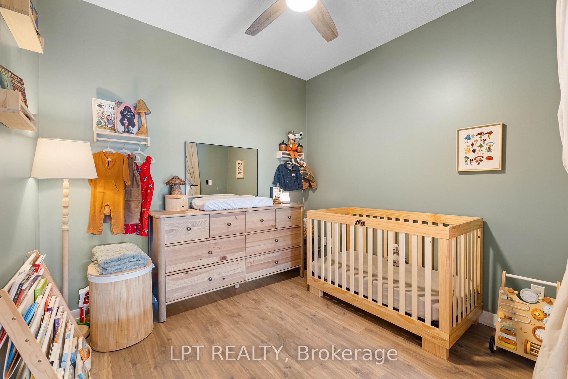 Photo 20 of Unit 303, 50 Ann Street, Caledon, Bolton West — HOMEH