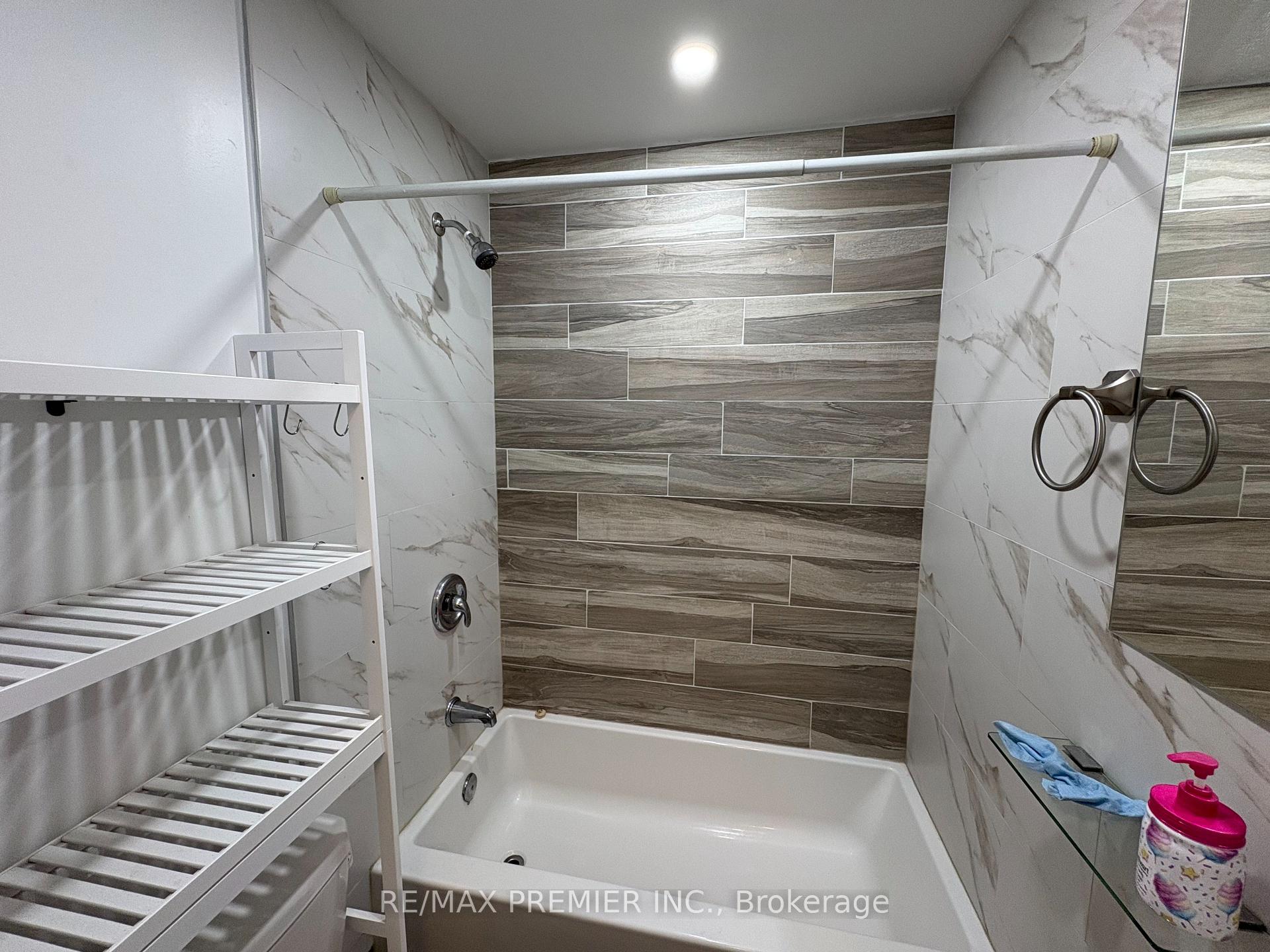 Photo 6 of Unit 2, 7955 Kipling Avenue, Vaughan, East Woodbridge — HOMEH