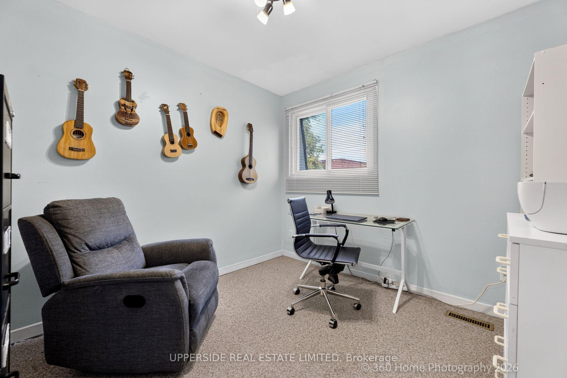 Photo 10 of Unit 7, 119 Henderson Avenue, Markham, Thornhill — HOMEH