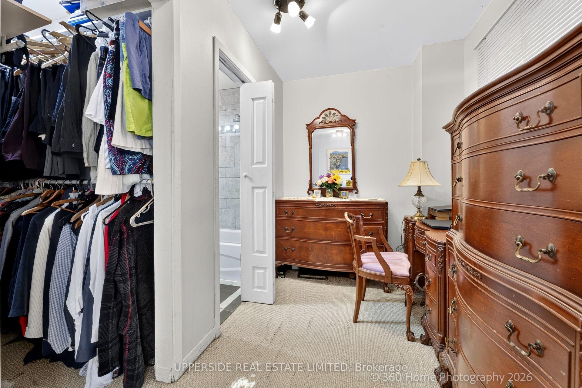 Photo 13 of Unit 7, 119 Henderson Avenue, Markham, Thornhill — HOMEH