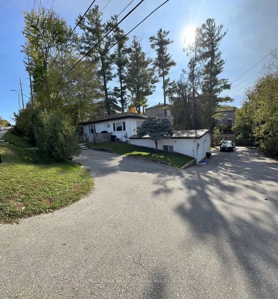 Photo 1 of Unit 2B, 174 Mountainview Road N, Halton Hills, Georgetown — HOMEH