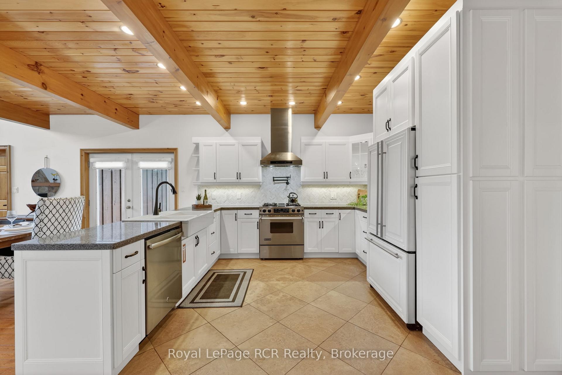 Photo 16 of 53 Broadview Street, Collingwood — HOMEH