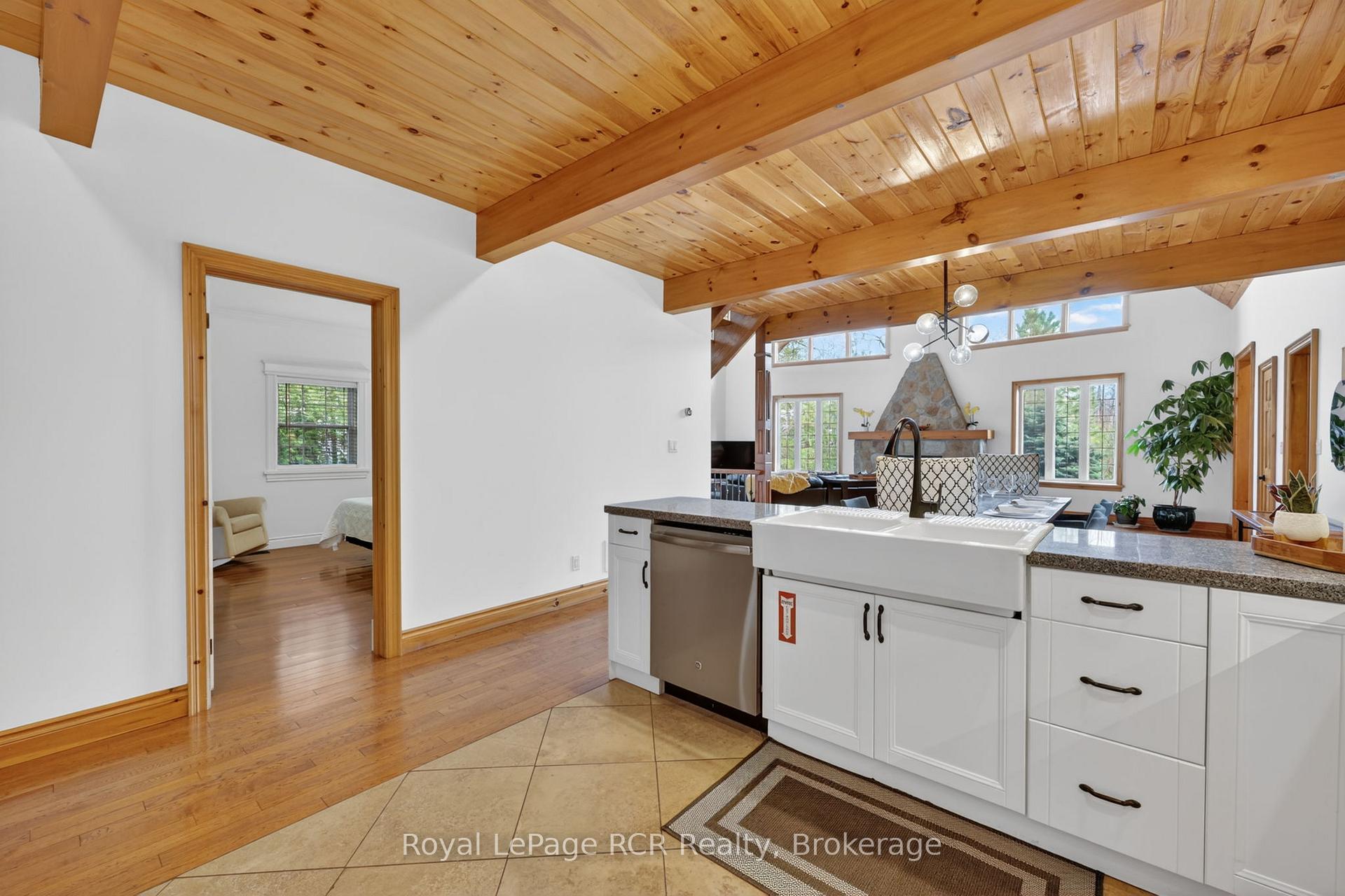 Photo 20 of 53 Broadview Street, Collingwood — HOMEH