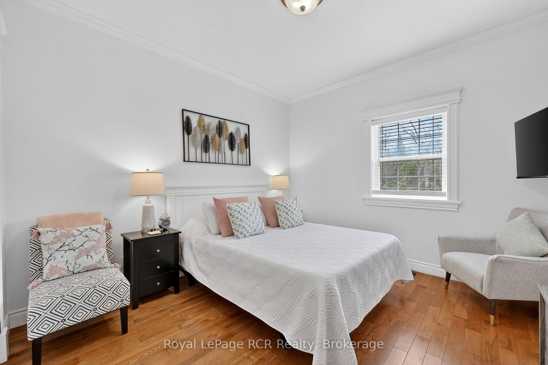 Photo 21 of 53 Broadview Street, Collingwood — HOMEH