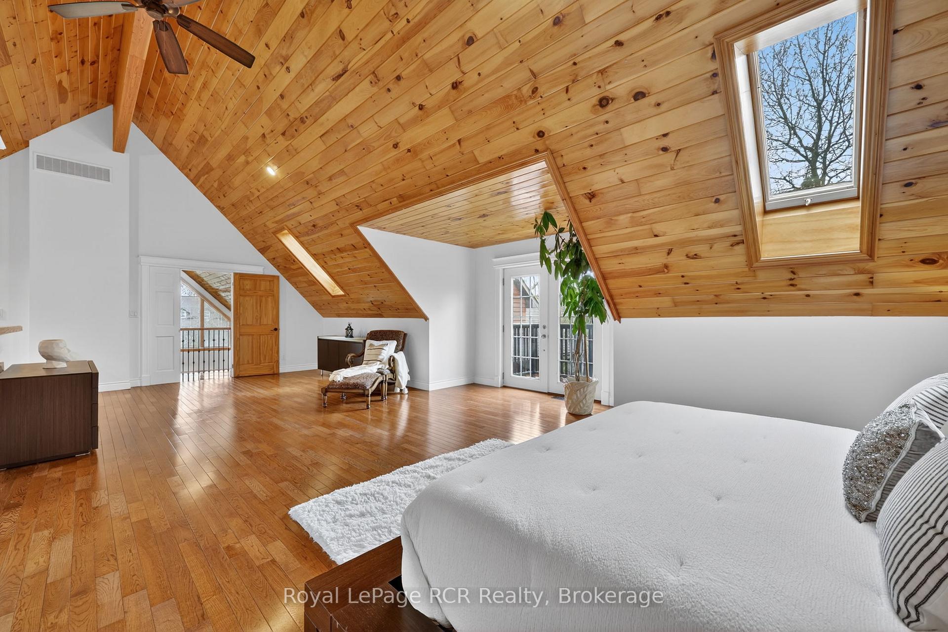 Photo 37 of 53 Broadview Street, Collingwood — HOMEH