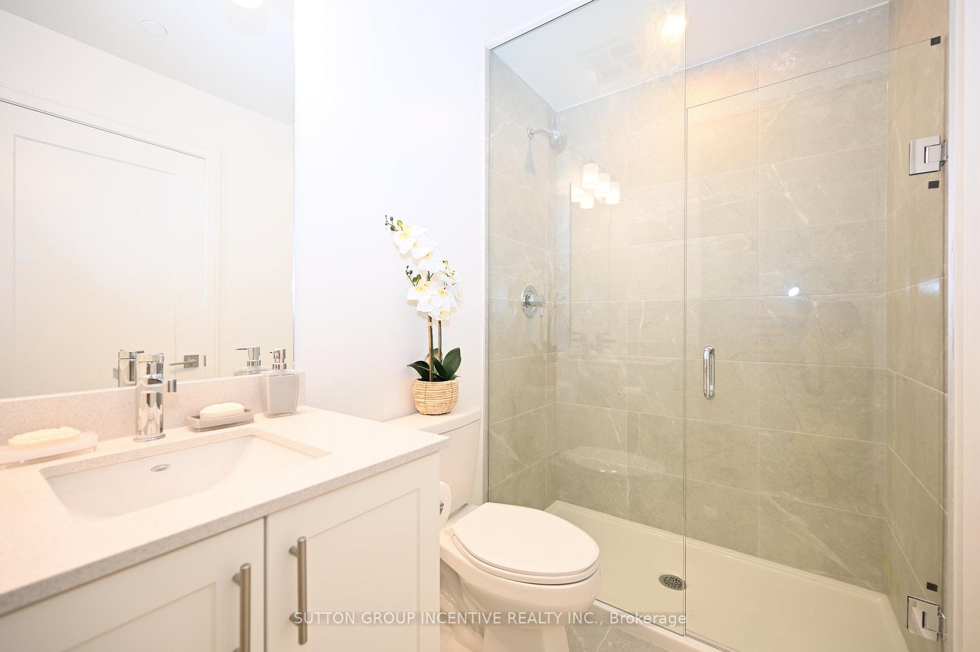 Photo 14 of Unit A803, 705 Davis Drive, Newmarket, Huron Heights-Leslie Valley — HOMEH