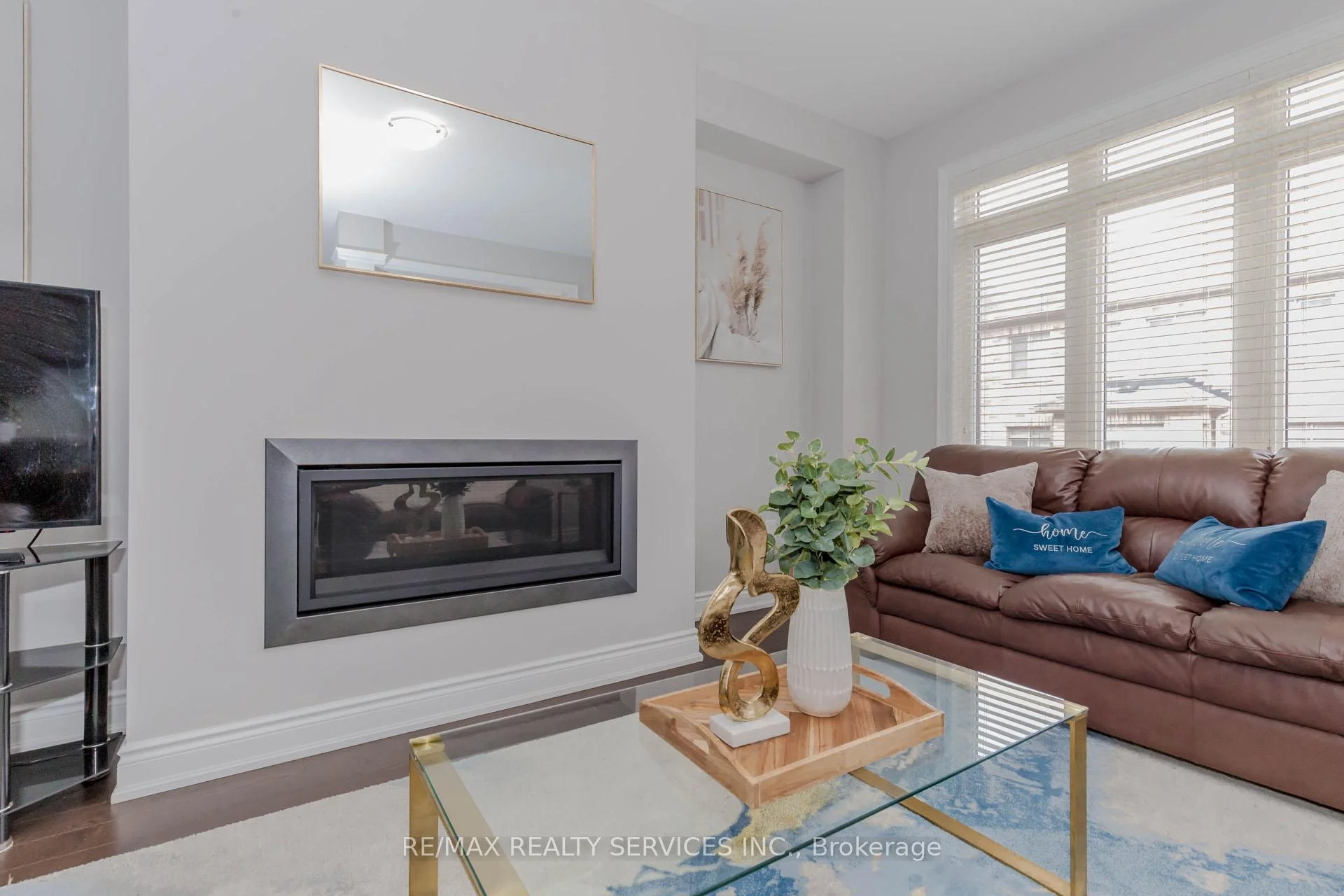 Photo 41 of 12 Enclave Trail, Brampton, Sandringham-Wellington North — HOMEH