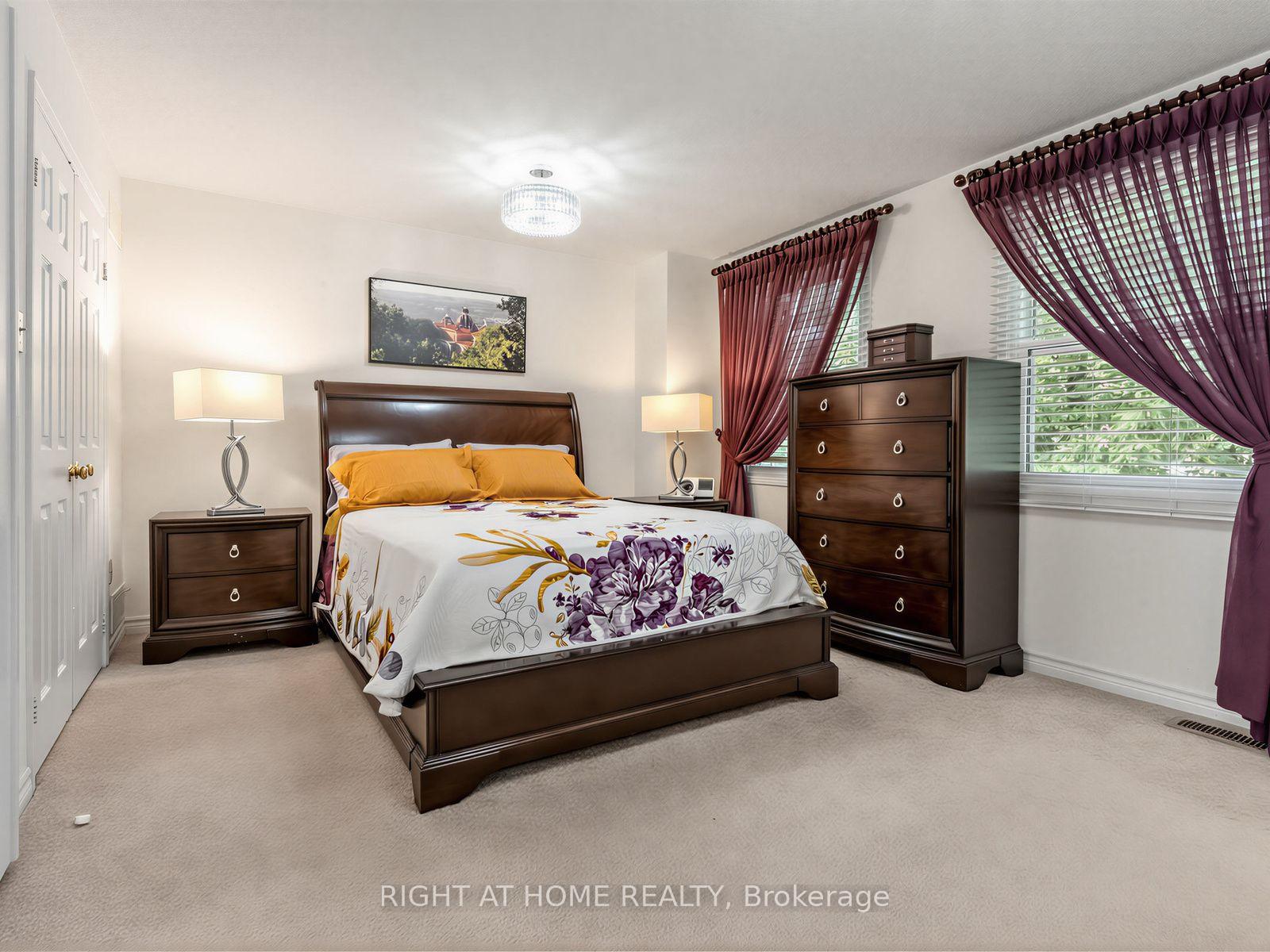 Photo 24 of Unit 25, 25 Tamarack Circle, Etobicoke, Kingsview Village-The Westway — HOMEH