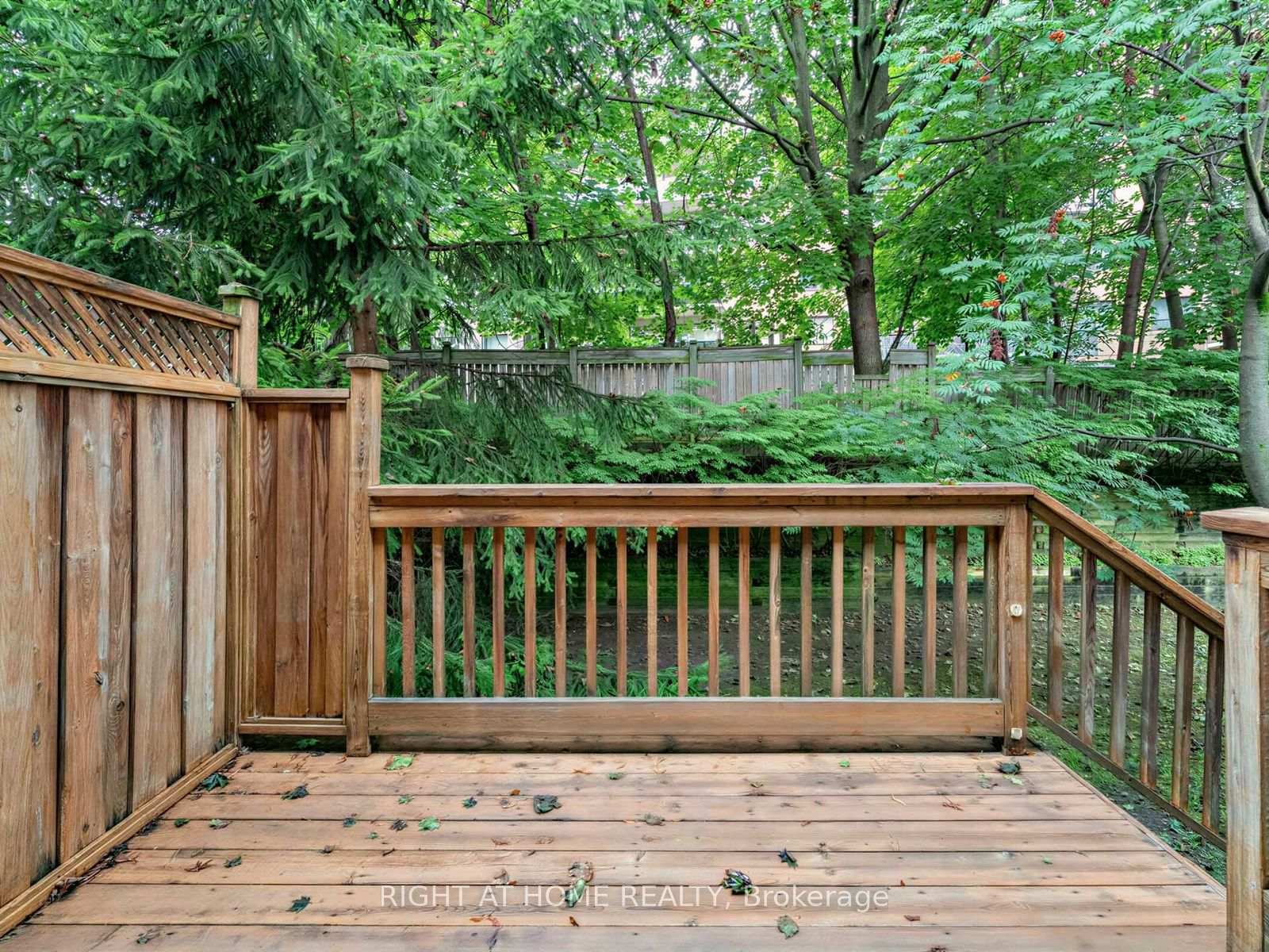 Photo 29 of Unit 25, 25 Tamarack Circle, Etobicoke, Kingsview Village-The Westway — HOMEH