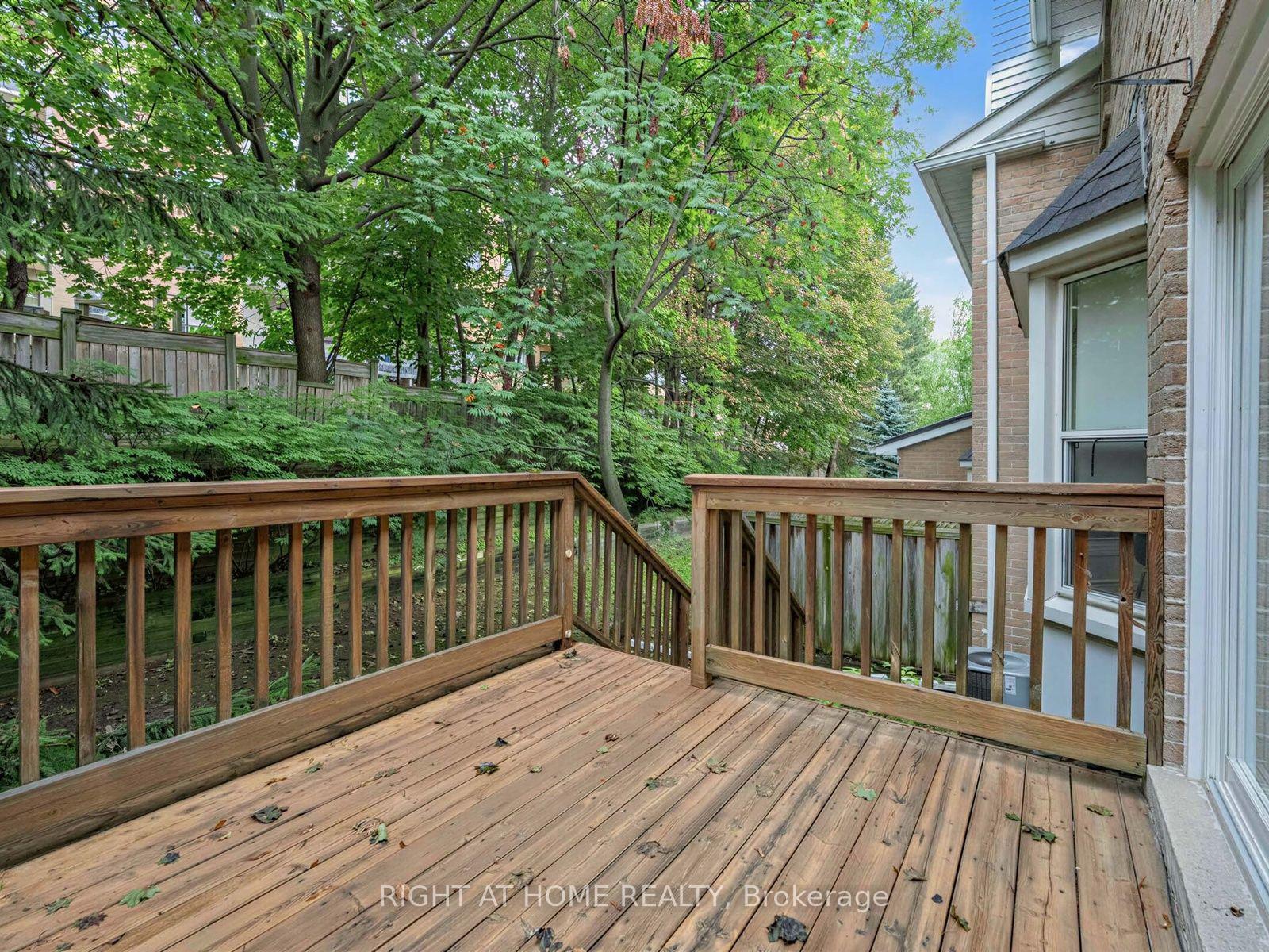 Photo 31 of Unit 25, 25 Tamarack Circle, Etobicoke, Kingsview Village-The Westway — HOMEH