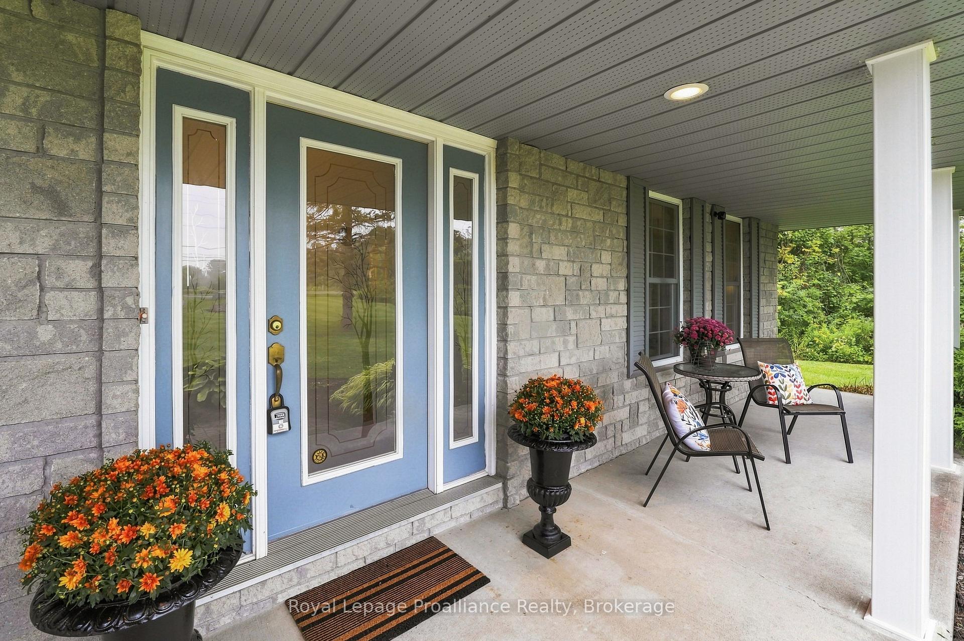 Photo 6 of 128 Murray Street, Quinte West, Murray Ward — HOMEH