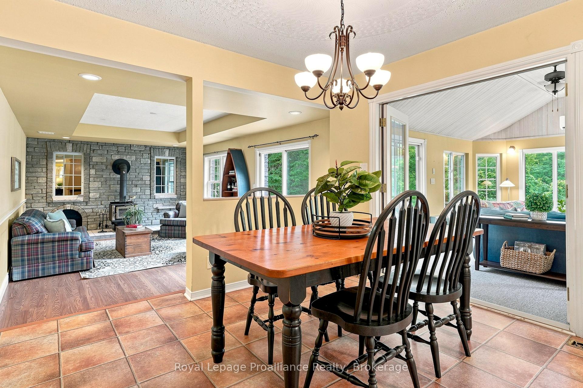 Photo 19 of 128 Murray Street, Quinte West, Murray Ward — HOMEH