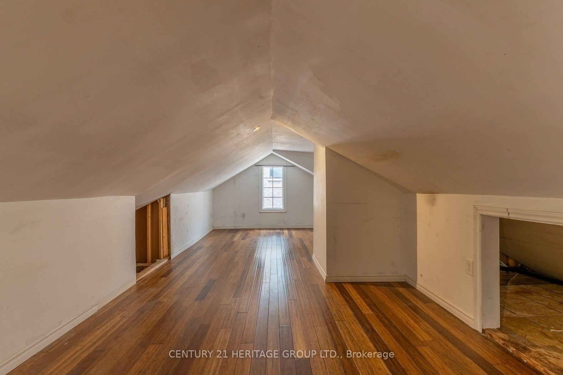 Photo 15 of 97 Zaph Avenue, Scarborough, Highland Creek — HOMEH