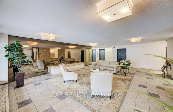Photo 4 of Unit 412, 65 Westmount Road N, Waterloo, Uptown West — HOMEH