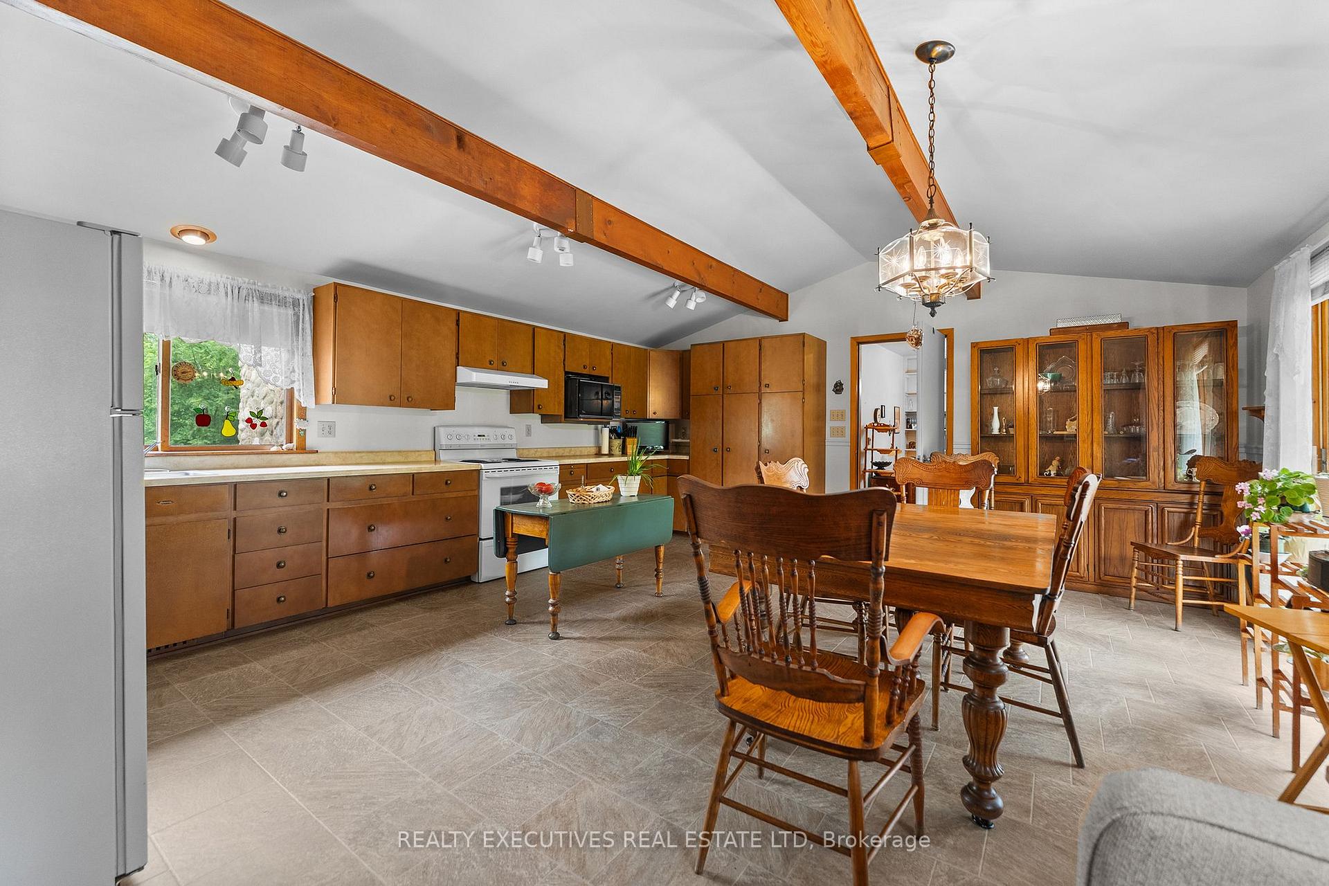Photo 6 of 785 Boundary Road, North Dundas, North Dundas (Mountain) Twp — HOMEH