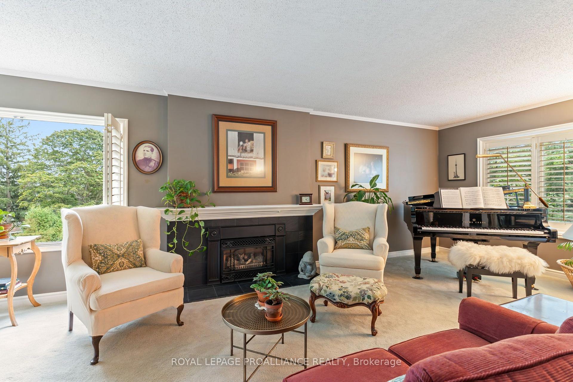 Photo 6 of 5 Rockcliffe Road, Brockville, Brockville — HOMEH